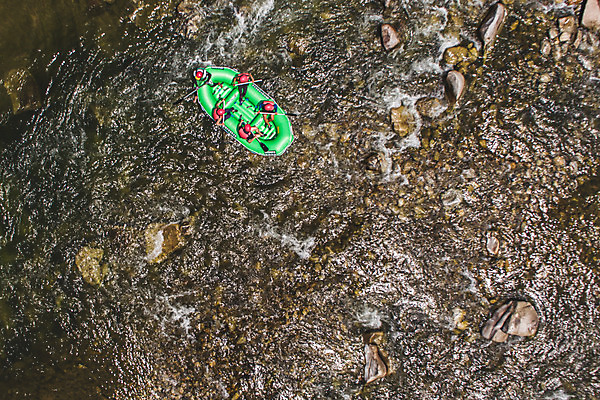 포토 JPG 주간 여자 남자 레저 협력 한국 풍경 여러명 20대 성인 야외 여름 30대 레포츠 관광지 하이앵글 계곡 여름풍경 한국인 바위 급류 급류타기 즐거움 항공촬영 국내여행 하계레포츠 성인만 내린천 액티비티 국내포토 자연요소 계절 감정 아시아 뷰포인트 여행 다수 사람 동양인 청년 장년 돌_바위 수상스포츠 인제군 파일형식 여름_계절