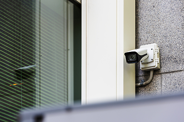 포토 JPG 주간 벽 안전 사람없음 야외 건물 소프트포커스 사회이슈 보안 감시카메라 국내포토 자연요소 건축물 컨셉 촬영기법 카메라 파일형식