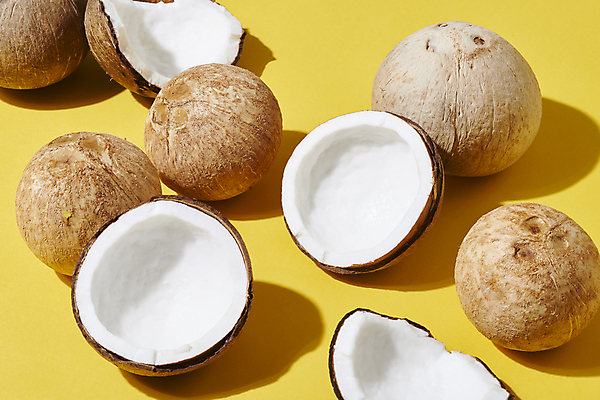 포토 JPG 스튜디오촬영 단면 실내 사람없음 열대과일 슬라이스 코코넛 노란배경 국내포토 백그라운드 과일 내부 노란색 파일형식