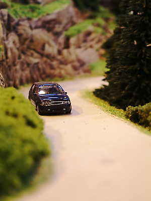 포토 JPG 해외이미지 모델 도로 자동차 장식 장난감 미니어처 작음 보험 인공 해외포토 길 육상교통 교통시설 모형 크기 파일형식 이미지허브