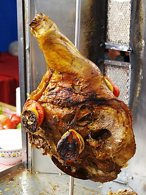 포토 JPG 해외이미지 음식 조각 휴식 육류 돼지고기 가로 저녁식사 돼지 굽기 피부 해외포토 컨셉 식재료 포유류 신체부위 식사 구이 파일형식 이미지허브