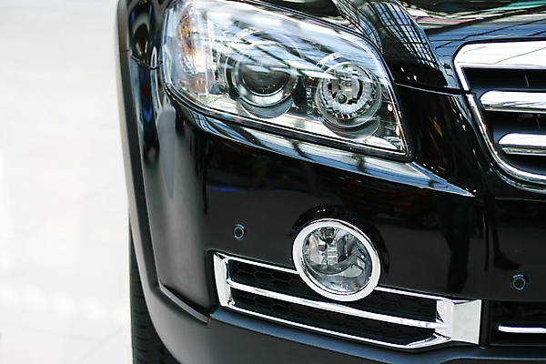 포토 JPG 해외이미지 스포츠 자동차 유리 한국 옆모습 빛 검은색 거울 플라스틱 반사경 범퍼 스타일 해외포토 아시아 육상교통 뷰포인트 컬러 재질 파일형식 이미지허브