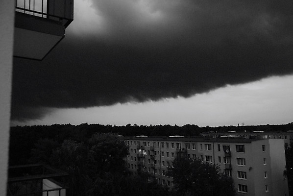 포토 JPG 해외이미지 하늘 바람 건물 도시 저녁 폭풍 바르샤바 해외포토 자연요소 건축물 날씨 야간 폴란드 파일형식 이미지허브