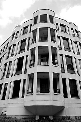 포토 JPG 해외이미지 건축양식 부동산 흑백 세로 사무실 역사 런던 상업 해외포토 건축 비즈니스 영국 촬영기법 재산 파일형식 이미지허브