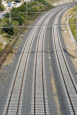 포토 JPG 해외이미지 접시 도로 모션 거리 우주 운반 떨어짐 통과 떠남 방법 선로 해외포토 식기 길 컨셉 교통시설 파일형식 이미지허브