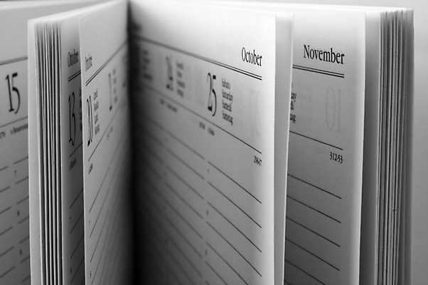 포토 JPG 해외이미지 교육 종이 비즈니스 학교 설계 책 사무실 다이어리 공책 공백 달력 기록 날짜 잡지 페이지 월 조언 해외포토 컨셉 문구용품 간행물 사무용품 파일형식 이미지허브