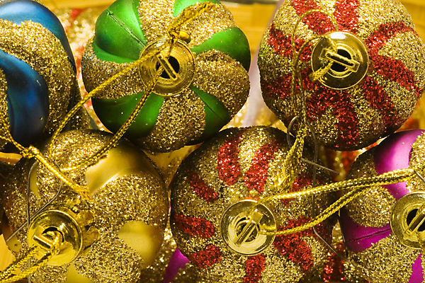 포토 JPG 해외이미지 나무 계절 행복 크리스마스 겨울 공 응원 유리 휴가 새해 기념 매달리기 사랑 장식 빛 평화 나뭇가지 원형 12월 여의주 해외포토 도형 식물 기념일 감정 컨셉 모션 재질 날짜 파일형식 이미지허브