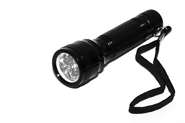 포토 JPG 해외이미지 손 파도 손잡이 빛 금속 검은색 힘 장비 광선 흰색 등불 램프 손전등 원형 닫기 작음 휴대용 홍수 손목 검색 잭 빛망울 반사경 고립 다이오드 방법 베터리 해외포토 도형 바다 컬러 모션 재질 조명 신체부위 크기 자연재해 오브젝트 파일형식 이미지허브