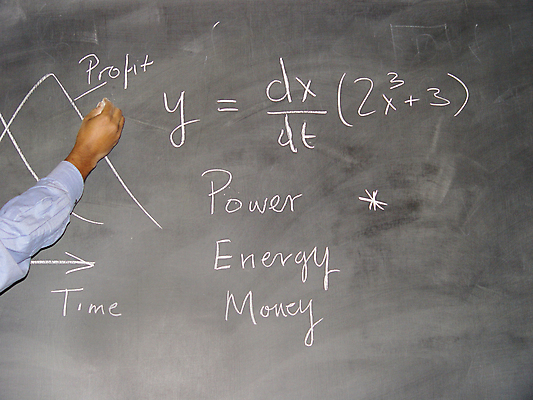 포토 JPG 해외이미지 교육 비즈니스 학교 아이디어 선물 동양인 사람없음 학습 검은색 강사 교사 칠판 힘 기록 발표 분필 대학교 화이트보드 공식 공학 해외포토 직업 컬러 컨셉 인종 초크 파일형식 이미지허브