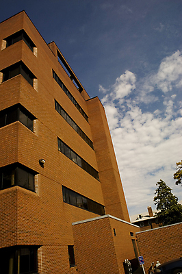 포토 JPG 해외이미지 교육 건축양식 유리 벽돌 사람없음 건물 컬러풀 대학교 해외포토 건축물 건축 컬러 학교 재질 파일형식 이미지허브