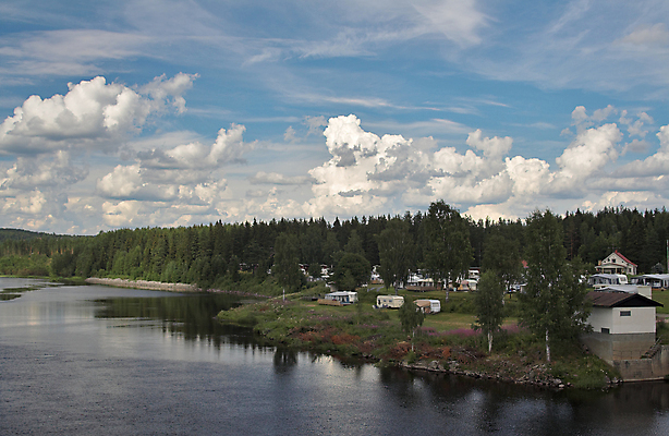 포토 JPG 해외이미지 나무 공원 호수 여행 자동차 자연 낚시 노르웨이 텐트 사람없음 야외 초록색 물 강 침묵 캠핑 하이킹 흐름 탐험 신선 잠 개울 황무지 숲 강가 캠핑장 사냥 북쪽 스칸디나비아 카라반 해외포토 자연요소 식물 공공시설 유럽 육상교통 컬러 컨셉 레저 캠핑도구 소리 방향 생태계 캠핑카 파일형식 이미지허브