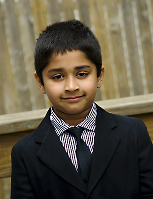 포토 JPG 해외이미지 모델 손 남자 행복 어린이 셔츠 비즈니스 넥타이 한명 미소 사람 동양인 정장 소년 재킷 기쁨 코트 비즈니스맨 배우 시원함 인도인 옷입기 예술가 고립 정중 해외포토 외국인 1 잡화 옷 감정 컨셉 상의 모션 표정 인종 신체부위 외투 직장인 연예인 파일형식 이미지허브