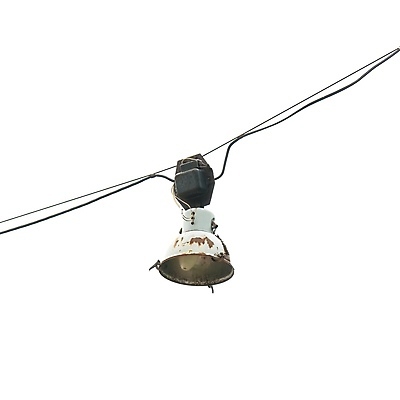 포토 JPG 해외이미지 전구 유리 조명 거리 매달리기 사람없음 야외 빛 금속 힘 장비 에너지 수확 흰색 등불 램프 손전등 도시 큼 오브젝트 싱글 복고 타운 고립 옛날 철강 해외포토 컬러 농업 모션 재질 크기 파일형식 이미지허브