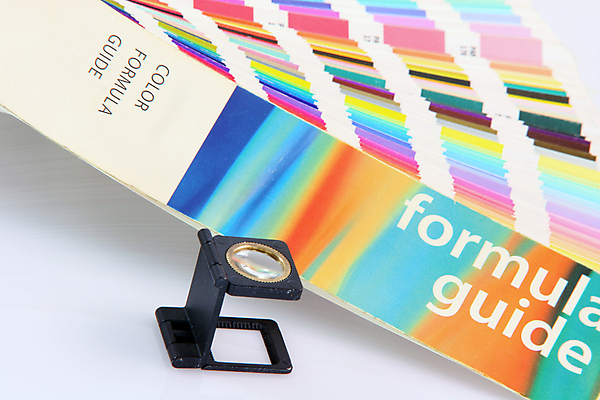 포토 JPG 해외이미지 응시 산업 종이 백그라운드 가이드 잉크 실내 미술 경기 사람없음 그래픽 견본 검은색 페인트 흰색 공구 도움 팔레트 선택 확대 인쇄 디자이너 눈금 예술가 시스템 공식 고립 스타일 해외포토 직업 시선 스포츠 컬러 컨셉 문화예술 내부 도구 파일형식 이미지허브