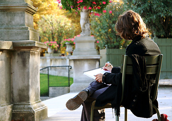 포토 JPG 해외이미지 공원 꽃 조각 의자 일러스트 상상 수채화 미술 앉기 사람없음 야외 책 태양 연필 평화 정원 목도리 고요 페인트 프랑스 가을 그리기 앨범 스케치 그림 예술가 장면 시트 프랑스어 혼자 파리(프랑스) 해외포토 자연요소 식물 문자 잡화 계절 공공시설 유럽 가구 컨셉 모션 문화예술 학용품 필기구 파일형식 이미지허브
