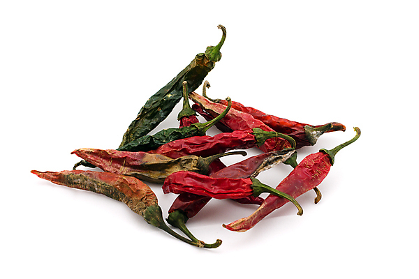포토 JPG 해외이미지 식물 음식 백그라운드 채소 과일 재료 고추 피망 파프리카 건조 사람없음 빨간색 초록색 종 흰색 뜨거움 맛 향신료 오브젝트 매움 후추 연소 강렬 고립 화상 해외포토 컬러 컨셉 상처 향미료 파일형식 이미지허브