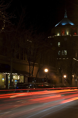 포토 JPG 해외이미지 여행 크리스마스 교통시설 사람없음 빨간색 컬러풀 미국 도시 야간 장노출 빛망울 해외포토 자연요소 기념일 컬러 교통 북아메리카 촬영기법 빛 시설 파일형식 이미지허브