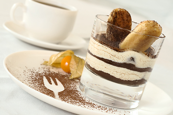 포토 JPG 해외이미지 전통 접시 커피 음식 백그라운드 포크 유리 디저트 치즈 요리 사람없음 장식 갈색 쿠키 케이크 초콜릿 희망 이탈리아 빵집 흰색 대접 우아함 달콤 맛 굽기 크림 칼로리 코코아 크림치즈 페스츄리 티라미수 막 맛있는 해외포토 식기 감정 유럽 음료 빵 컬러 컨셉 재질 유제품 상점 구이 파일형식 이미지허브