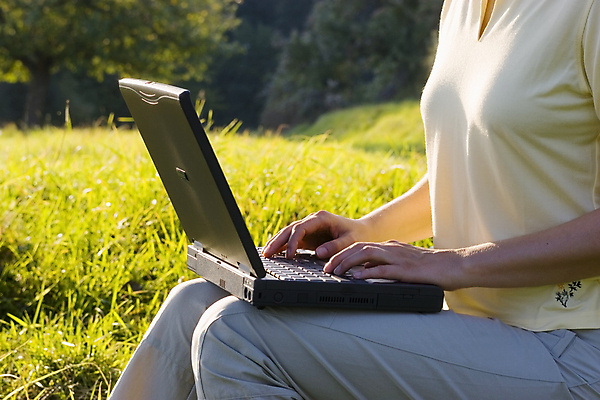 포토 JPG 해외이미지 직업 손 밭 인터넷 신체 비즈니스 통신 손가락 성공 모바일 관리 한명 잔디 초원 야외 초록색 노트북 컴퓨터 태양 노란색 스크린 맑음 공책 봄 타이핑 키보드 업무 연결 휴대용 무선전화기 공지사항 비서 타입 프로그래머 프로그래밍 하드웨어 해외포토 자연요소 식물 1 계절 컬러 컨셉 농업 날씨 문구용품 사람 신체부위 전자제품 작업 전화기 오브젝트 개발 파일형식 이미지허브