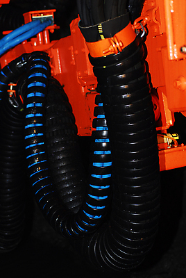 포토 JPG 해외이미지 산업 사람없음 힘 기계 장비 업무 큼 먼지 무거움 압력 힘찬 해외포토 컨셉 작업 무게 크기 파일형식 이미지허브