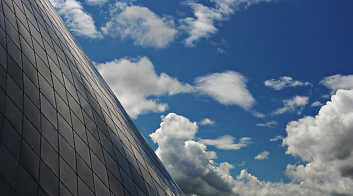 포토 JPG 해외이미지 패턴 하늘 사람없음 야외 건물 파란색 반사 도시 비교 은색 기하학 해외포토 건축물 컬러 컨셉 무늬 파일형식 이미지허브