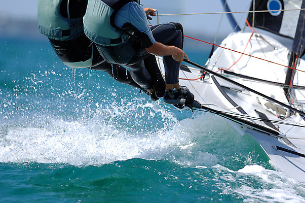 포토 JPG 해외이미지 스포츠 파도 바다 포즈 항해 사람없음 경쟁 보트 선원 해외포토 컨셉 배_교통 파일형식 이미지허브