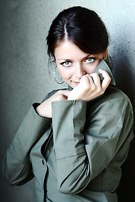 포토 JPG 해외이미지 백인 모델 직업 1 라이프스타일 손 응시 여자 행복 얼굴 비즈니스 통신 성공 노동자 건강 한명 사람 초록색 사무실 뷰티 유행 화장품 작업 비즈니스우먼 우아함 시원함 고객 입술 비서 조작 해외포토 서양인 시선 감정 컬러 컨셉 생활 신체부위 직장인 파일형식 이미지허브