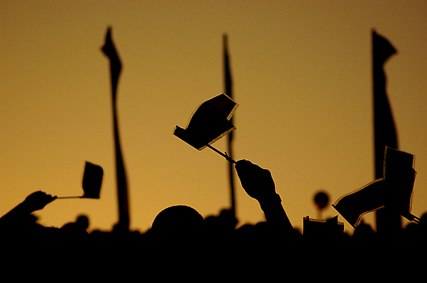 포토 JPG 해외이미지 실루엣 사람 이벤트 사람없음 가로 컬러풀 미국 황혼 농촌 깃발 애국심 이스라엘 지원 해외포토 컬러 북아메리카 촬영기법 일몰 시골 서아시아 파일형식 이미지허브
