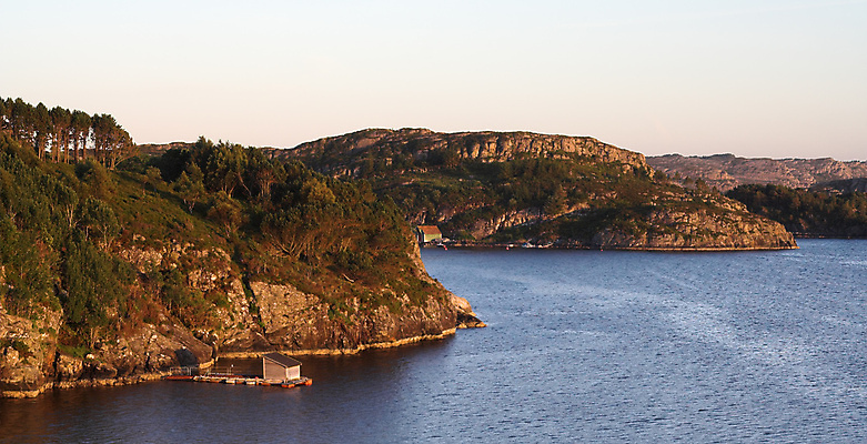 포토 JPG 해외이미지 유럽 호수 야생동물 바다 여행 백그라운드 하늘 낚시 휴가 산 주택 노르웨이 사람 사람없음 물 반사 일몰 캠핑 하이킹 시골 보트 황무지 숲 언덕 그림 시력 엽서 북쪽 해외포토 자연요소 동물 나라 배_교통 레저 건물 노을 편지 방향 파일형식 이미지허브