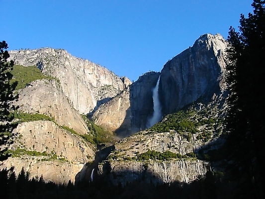 포토 JPG 해외이미지 공원 산 사람없음 세계 여행객 미국 절벽 폭포 재산 캘리포니아 거인 요세미티국립공원 전국 화강암 해외포토 공공시설 북아메리카 자연 국립공원 사람 금융 암석 파일형식 이미지허브