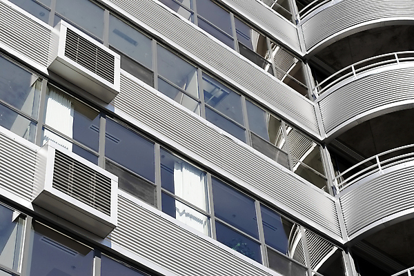 포토 JPG 해외이미지 모양 디자인 선 패턴 비즈니스 건축양식 창문 유리 미래 아파트 기술 사람없음 건물 빛 반사 탑 금속 고층빌딩 줄무늬 도시 도심 건축가 질감 상승 각도 대도시 철강 철책 코스모폴리탄 해외포토 직업 건축물 건축 컨셉 무늬 재질 주택 빌딩 칵테일 파일형식 이미지허브