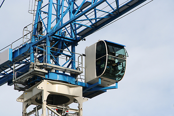 포토 JPG 해외이미지 직업 산업 하늘 사람없음 금속 모니터 기계 장비 운전사 묘사 기중기 회전 무거움 리프팅 운영자 해외포토 재질 컴퓨터 중장비 무게 파일형식 이미지허브