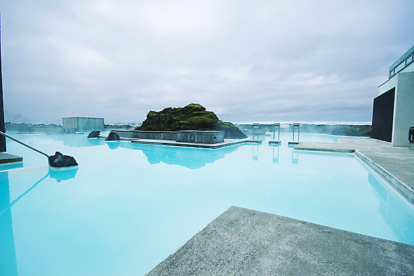 포토 JPG 해외이미지 구름 유럽 여행 자연 하늘 호텔 산 거리 따뜻함 아이슬란드 사람없음 야외 치료 물 여름 파란색 평화 수영 스파 어둠 침묵 목욕 회색 뜨거움 수증기 호기심 시력 상승 청록색 암초 석호 내추럴 특별함 흥미 해외포토 자연요소 계절 감정 나라 컬러 컨셉 의학 숙소 소리 청결 수상스포츠 생태계 파일형식 이미지허브