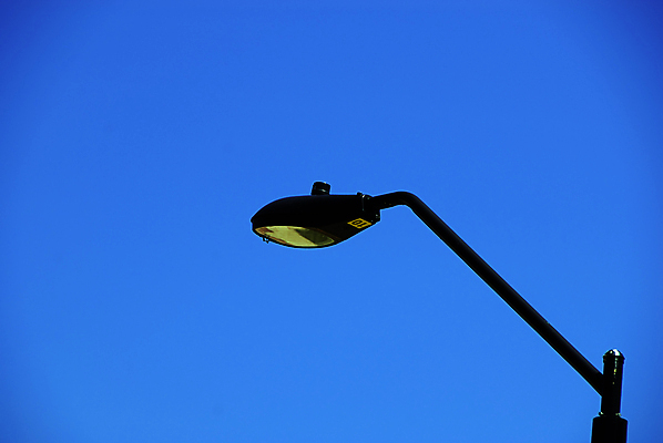 포토 JPG 해외이미지 실루엣 길 백그라운드 가로등 건축양식 유리 조류 추상 거리 사람없음 건물 빛 도시풍경 검은색 어둠 시골 등불 램프 도시 쌍 역 자르기 복고 오르기 안심 타운 조형 고립 교외 그런지 혼란 해외포토 동물 건축물 공공시설 건축 컬러 컨셉 무늬 교통시설 모션 재질 조명 촬영기법 육류 풍경 파일형식 이미지허브