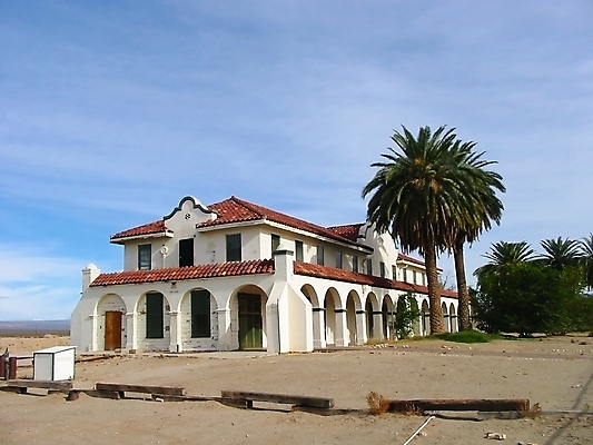 포토 JPG 해외이미지 나무 식물 도로 선 모래 여행 밭 자연 하늘 산 사람없음 미국 사막 탐험 붓 오픈 고독 큼 사인 캘리포니아 혼자 수평선 해외포토 감정 길 북아메리카 농업 교통시설 크기 생태계 파일형식 이미지허브