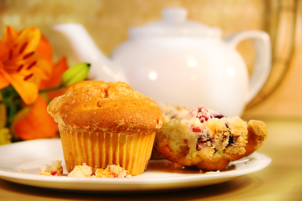 포토 JPG 해외이미지 꽃 음식 오렌지 과일 탁자 아침 건강 사람없음 파란색 세트 노란색 식사 주스 에너지 차 아침식사 찻주전자 굽기 먹기 대나무 대륙 블루베리 머핀 건포도 크랜베리 맛있는 해외포토 주간 나무 식물 열매 음료 빵 컬러 가구 모션 포도 주전자 구이 건과일 파일형식 이미지허브