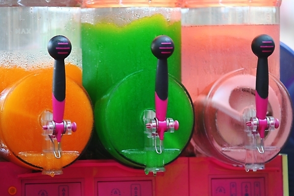 포토 JPG 해외이미지 음료 분홍색 오렌지 사람없음 초록색 여름 컬러풀 상점 냉동 카페 장비 추위 바 플라스틱 무역 소매 해외포토 계절 산업 컬러 과일 재질 파일형식 이미지허브