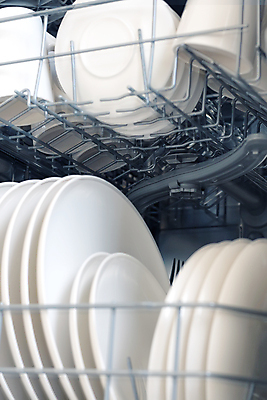 포토 JPG 해외이미지 그릇 식기 접시 포크 가사 가정 유리 주택 실내 사람없음 컵 물 전자제품 바구니 주방 기계 업무 사발 씻기 빨래 플라스틱 청소 가득함 유리그릇 닦기 세탁기 해외포토 자연요소 모션 재질 내부 건물 청결 가전제품 작업 사기그릇 파일형식 이미지허브