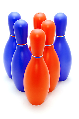 포토 JPG 해외이미지 길 백그라운드 놀이 서기 잔디 사람없음 빨간색 숫자 머리 경쟁 줄무늬 장비 게임 흰색 사발 던지기 볼링 자르기 입장 오브젝트 고립 노크 스트라이크 해외포토 식물 문자 컬러 컨셉 무늬 모션 신체부위 구기 사기그릇 파일형식 이미지허브