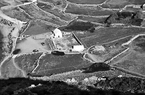 포토 JPG 해외이미지 주간 밭 논 흑백 풍경 사람없음 야외 전경 해외포토 자연요소 농업 촬영기법 파일형식 탑뷰 이미지허브