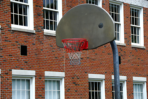 포토 JPG 해외이미지 교육 밧줄 줄 벽 스포츠 공 학교 놀이 벽돌 농구 사람없음 야외 빨간색 바구니 금속 웹 페인트 경쟁 게임 흰색 반지 원형 그물 고리 가장자리 발사 철 테두리 오브젝트 체육관 매듭 점수 망사 여의주 옛날 해외포토 도형 컬러 컨셉 인터넷 장신구 재질 구기 직물 둘레 파일형식 이미지허브