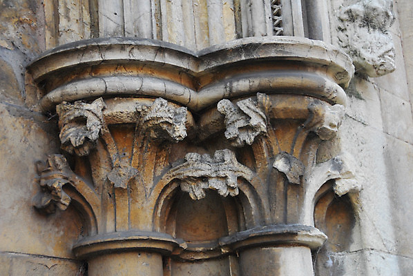 포토 JPG 해외이미지 조각 건축양식 미술 사람없음 건물 시간 도움 묘사 무거움 통과 고딕 옛날 해외포토 건축물 건축 컨셉 문화예술 무게 파일형식 이미지허브