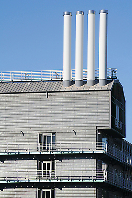 포토 JPG 해외이미지 유럽 바다 건축양식 하늘 독일 굴뚝 사람없음 건물 세로 파란색 사무실 금속 발코니 흰색 도시 4 타일 실린더 철강 철책 특별함 함부르크 스타일 해외포토 건축물 건축 나라 컬러 컨셉 비즈니스 재질 숫자 파일형식 이미지허브