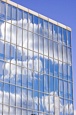포토 JPG 해외이미지 구름 직업 디자인 안경 벽 백그라운드 돈 비즈니스 건축양식 창문 유리 미래 기술 사람없음 건물 금융 파란색 도시풍경 사무실 반사 블록 거울 도시 센터 도심 무역 상업 정사각형 대각선 경영 철강 해외포토 자연요소 도형 건축물 잡화 건축 산업 선 컬러 컨셉 재질 풍경 경제 재산 파일형식 이미지허브