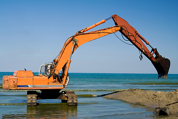 포토 JPG 해외이미지 1 산업 지구 모래 바다 교통시설 하늘 풍경 사람없음 건물 환경 금속 힘 기계 장비 공구 업무 큼 주차 땅 불도저 굴착기 철 양동이 먼지 진흙 땅파기 선로 힘찬 해외포토 건축물 교통 컨셉 재질 도구 작업 중장비 크기 시설 파일형식 이미지허브
