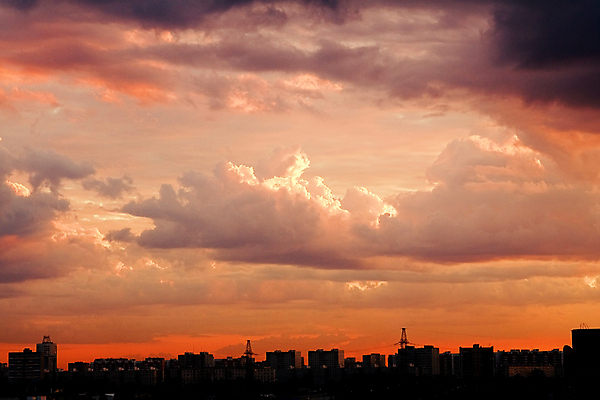 포토 JPG 해외이미지 실루엣 산업 선 백그라운드 하늘 전등 조명 그림자 사람없음 건물 가로 태양 황혼 일몰 새벽 도시 정상 야간 저녁 지역 타운 스카이라인 해외포토 자연요소 건축물 촬영기법 노을 파일형식 이미지허브