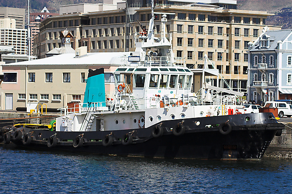 포토 JPG 해외이미지 산업 밧줄 바다 낚시 산 항해 안전 사람없음 금속 항구 도시 어선 보트 나침반 갑판 철 정박 기중기 활 함선 해군 닻 네비게이션 돛대 나루 해외포토 줄 배_교통 교통시설 재질 레저 군대 중장비 파일형식 이미지허브