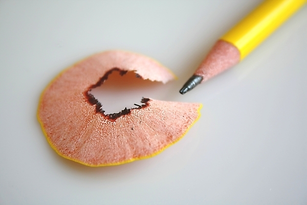 포토 JPG 해외이미지 디자인 교육 학교 상상 아이디어 창조 사람없음 목재 사무실 펜 노란색 그리기 오브젝트 그림 크레파스 날카로움 면도 공급 해외포토 나무 컬러 컨셉 비즈니스 재료 모션 학용품 필기구 파일형식 이미지허브