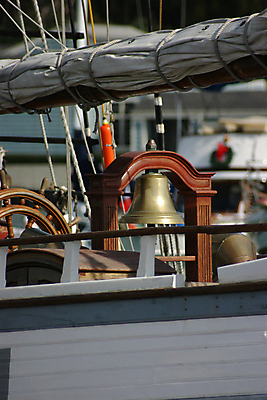 포토 JPG 해외이미지 밧줄 항해 사람없음 물 항구 미국 종 보트 큼 캘리포니아 해적 돛대 해외포토 자연요소 줄 북아메리카 배_교통 교통시설 크기 도둑 파일형식 이미지허브