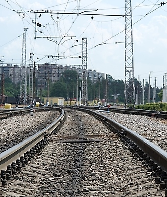 포토 JPG 해외이미지 길 여행 2 겨울 비즈니스 교통시설 모션 자동차 프레임 사람 사람없음 가로 빨간색 여름 파란색 힘 기계 기차 화물 도시 역 상품 컨테이너 땅 도착 심볼 속도 출발 장면 엔진 단상 디젤 떠남 선로 철강 수평선 방식 해외포토 계절 산업 육상교통 컬러 교통 컨셉 대중교통 운송업 시설 파일형식 이미지허브